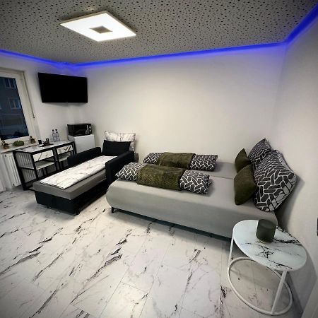 Deluxe - Apartment ' Andrei 2 ' - Neu In Нойбург ан дер Донау Екстериор снимка